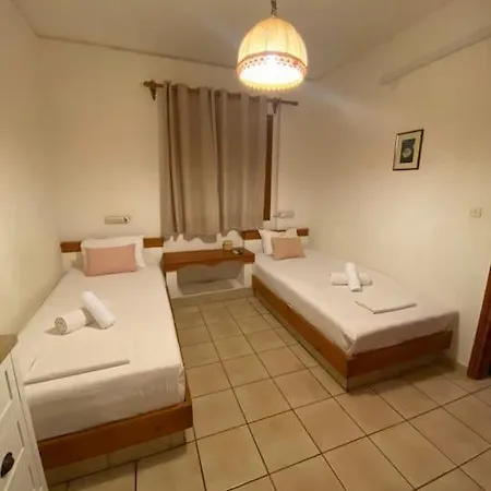 Apartment 4 Beds Flat With Shared Pool